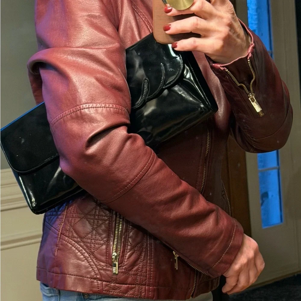 Charles Jourdan Paris Vintage 80’s Black Leather Clutch Classic Minimalist (EUC)